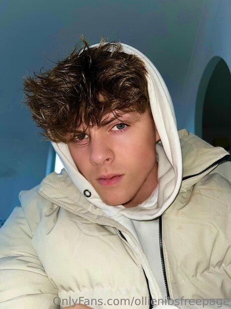 Ollienibsfreepage ポルノスター ヌード 画像