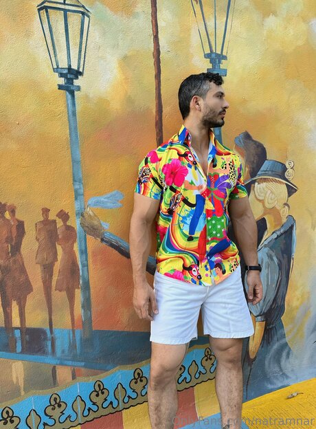 ブロンドのお尻オンリーファンズ ヌード 写真