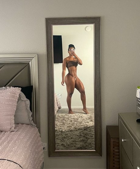 aaaaayevuh 最高のポルノスター アーカイブ