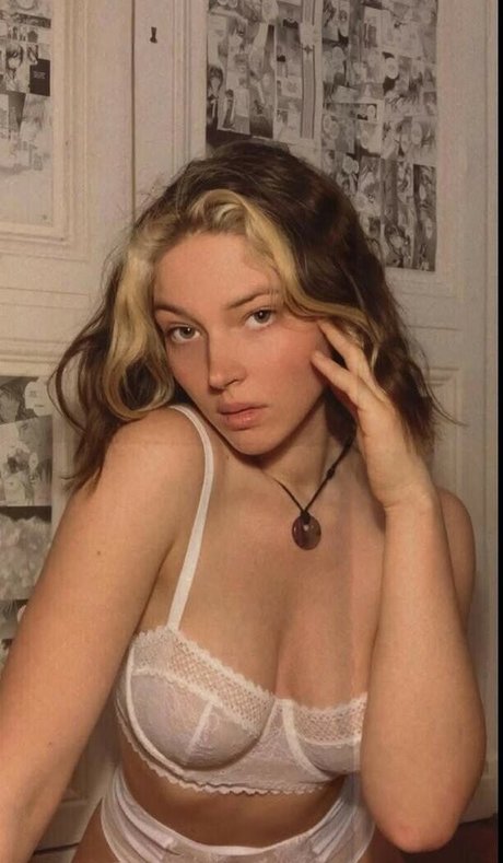 Alienorchp ポルノモデル アーカイブ