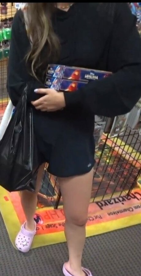 後背位オンリーファンズ 無料セックス 画像