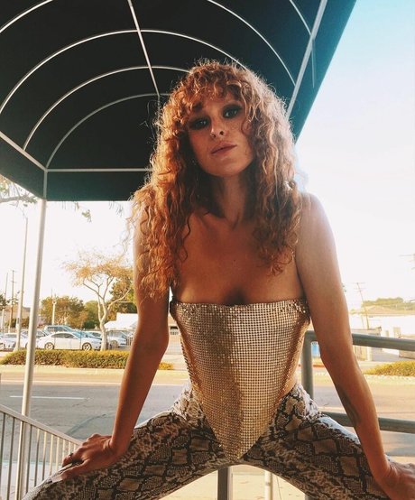 Rumer Willis アートポルノスター 写真