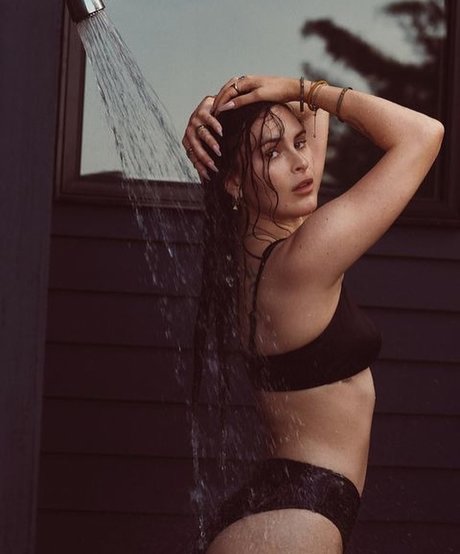 アナルファックオンリーファンズ 無料ポルノ 写真