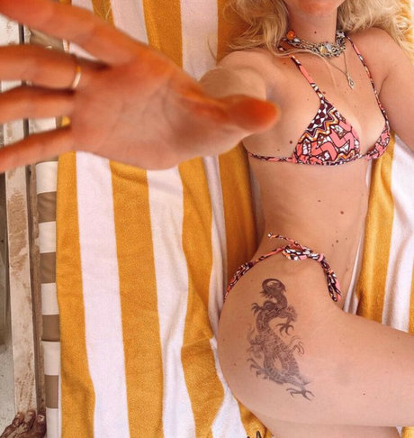 Gigi Hadid ヌードスター 画像