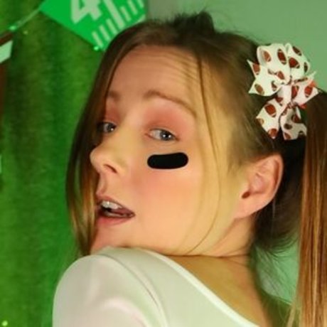 Sexypattycake ポルノスター HD 画像