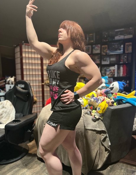 kitty bit games アダルトモデル 写真