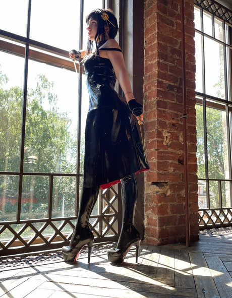 エモな痴女オンリーファンズ 無料 写真