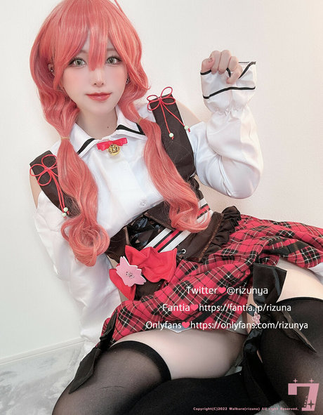 黒檀の熟女オンリーファンズ アダルト 写真