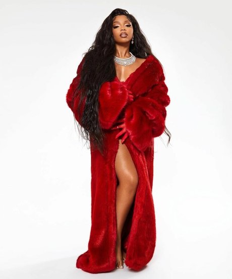 アナルオーガズム オンリーファンズ アートヌード 写真