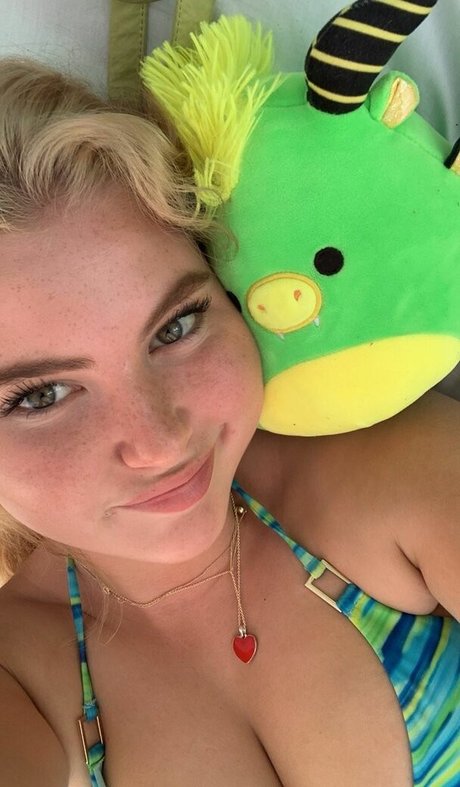 ssbbw オンリーファンズ ホット裸 写真