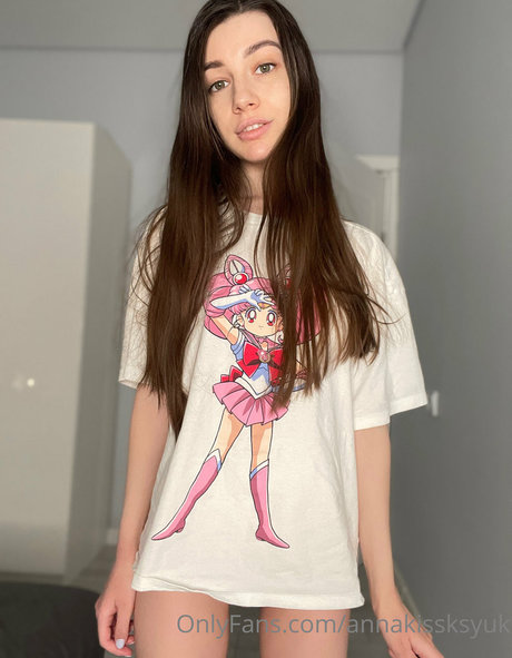 インド人の巨乳オンリーファンズ アートポルノ 写真