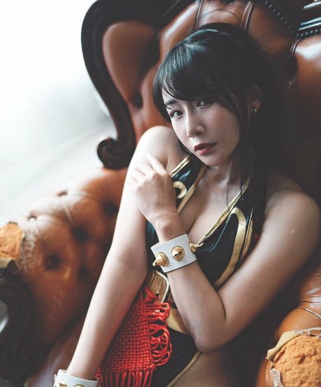 キティ・ウェット・オンリーファンズ ホット 写真