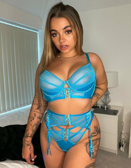 Lana maee ヌード女優 写真