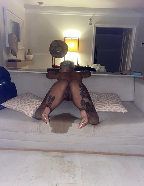 ジンジャーティーンオンリーファンズ 裸 画像