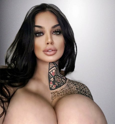 年配の熟女オンリーファンズ 無料ポルノ 写真