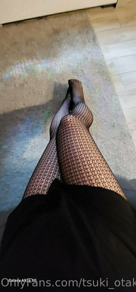 tsuki otaku chan 美しい女優 ギャラリー