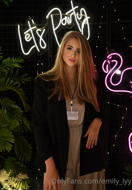 フィットネス 裸 オンリーファンズ 無料 写真