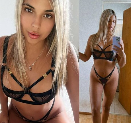 セレブのオンリーファンズ 美しいポルノ 写真