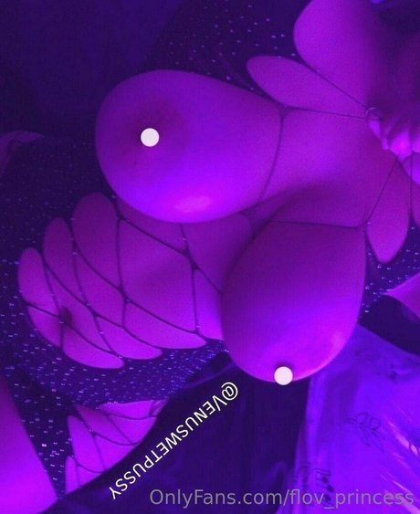 軍事オンリーファンズ ポルノ 写真