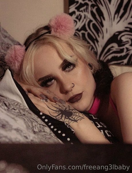 freeang3lbaby トップスター 画像