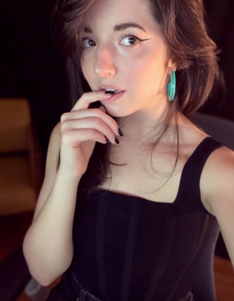 Slight Sounds アート女優 ギャラリー