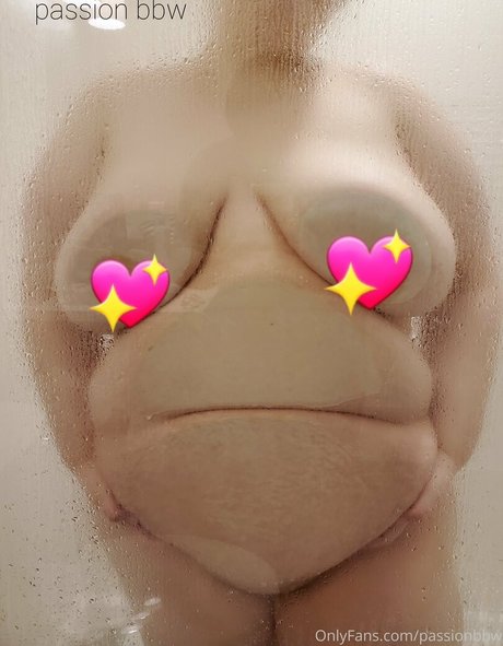 巨乳カップルオンリーファンズ 無料裸 画像