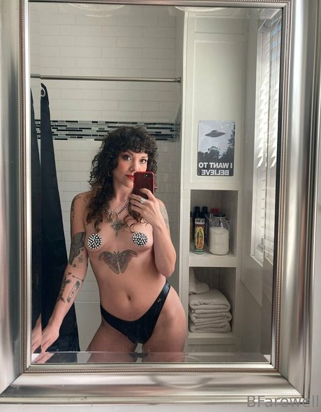 forwardfarewell 可愛い女優 写真