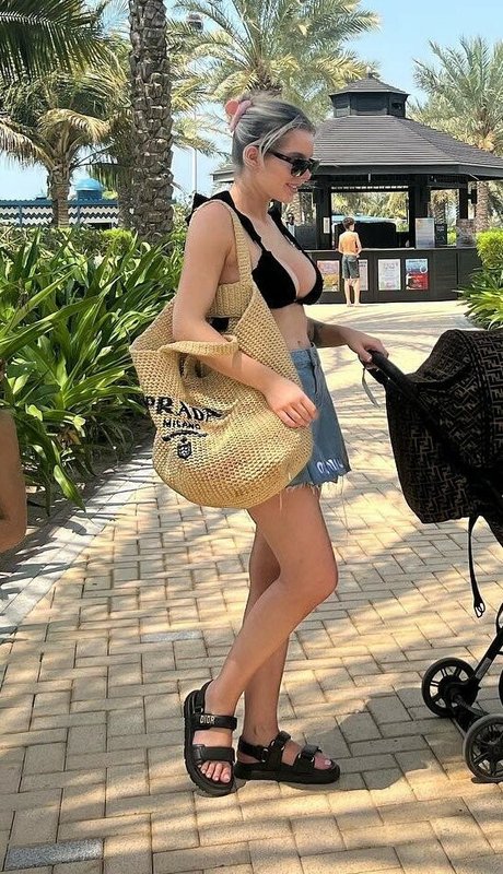 スムーズなオンリーファンズ 無料セックス ギャラリー