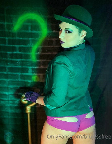 blujessfree ヌードスター 写真