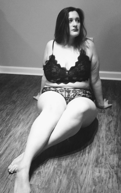 evelynmusefree セクシーモデル アーカイブ