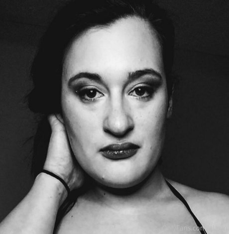 evelynmusefree ポルノスター セクシー 写真