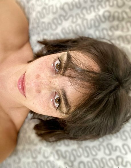 aryafaye ポルノスター 画像