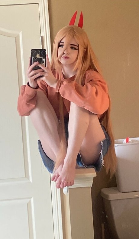 Sushiflavoredmilk 裸のポルノスター 写真