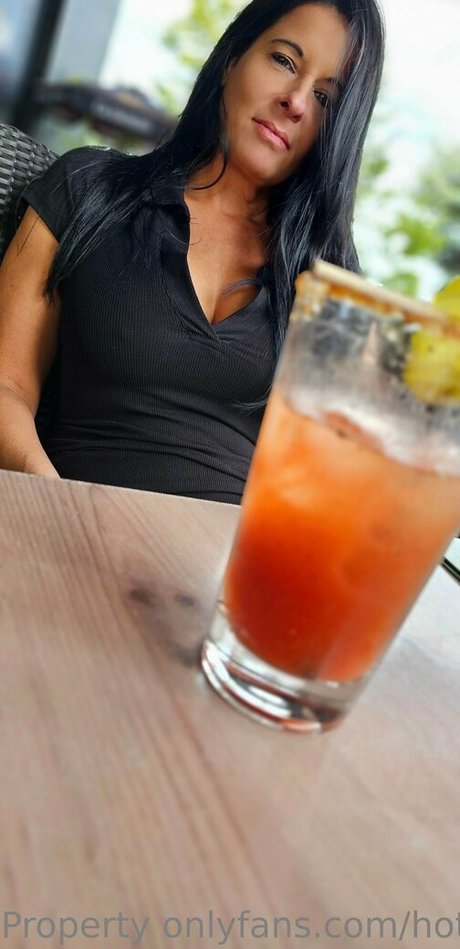 黒人のオンリーファンズ ホットポルノ 写真