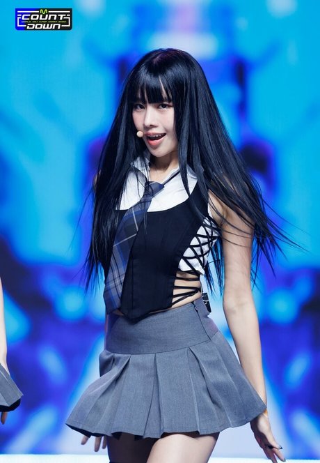 WomenK pop ポルノスター ギャラリー