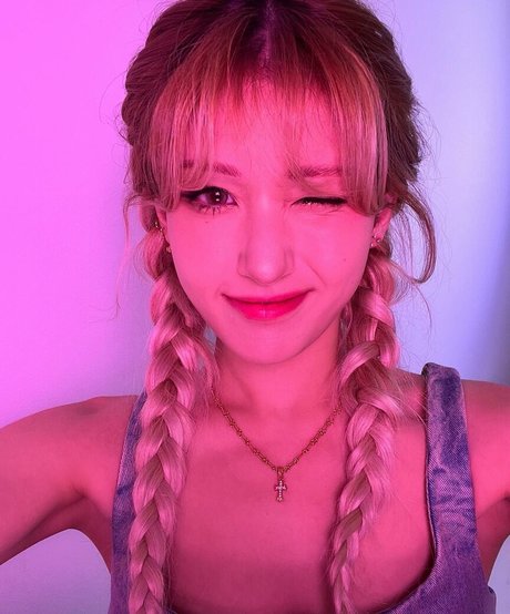 WomenK pop ポルノスター パーフェクト 写真