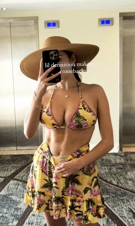 熟女オナニーオンリーファンズ アダルト無料 画像