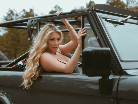 熟女オナニーオンリーファンズ 無料セックス 写真