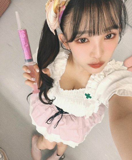 Jun Amaki ポルノスター ヌード 写真