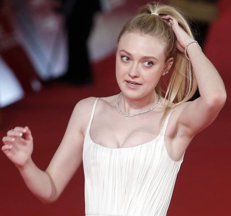 Dakota Fanning 無料モデル ギャラリー