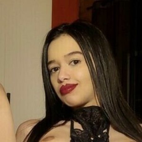 Kamilly Moreira セックスモデル アーカイブ