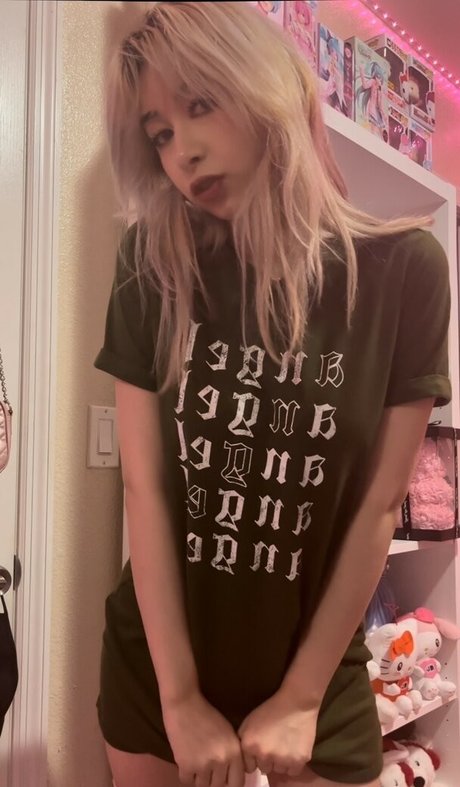 Rina Magi ポルノスター HD 写真