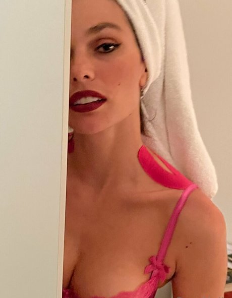 シャワー3P オンリーファンズ えろた 写真