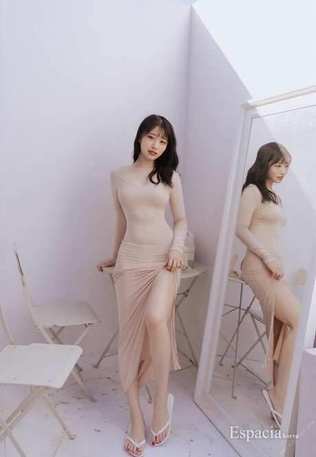 Espacia Korea ポルノ女優 写真