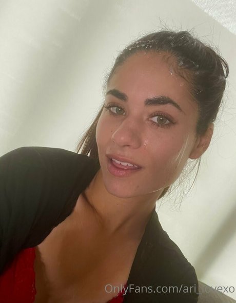 ari lovexo HDポルノスター ギャラリー