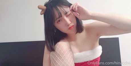 超デブおばあちゃんオンリーファンズ セクシー裸 写真