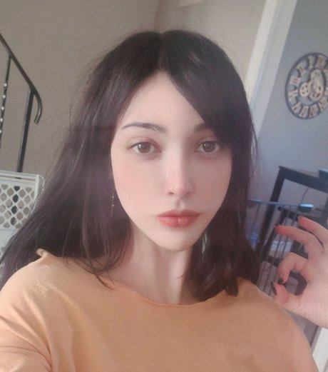 熟女の足オンリーファンズ ホットセックス 画像