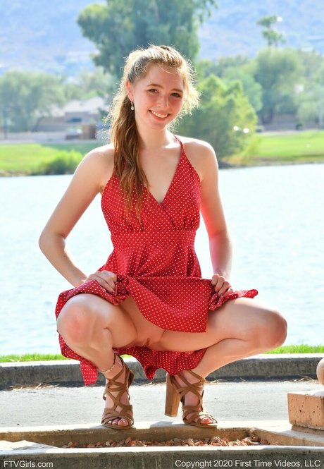 ストリップショー オンリーファンズ アートxxx 画像