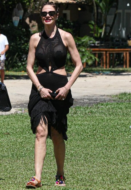 黒檀の指入れオンリーファンズ 無料xxx 写真