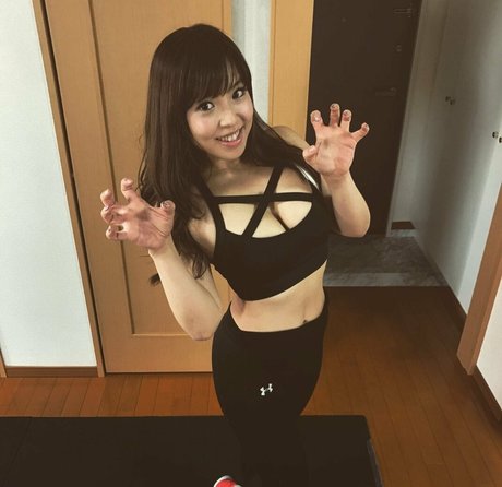 Mina Shirakawa スター 裸 写真